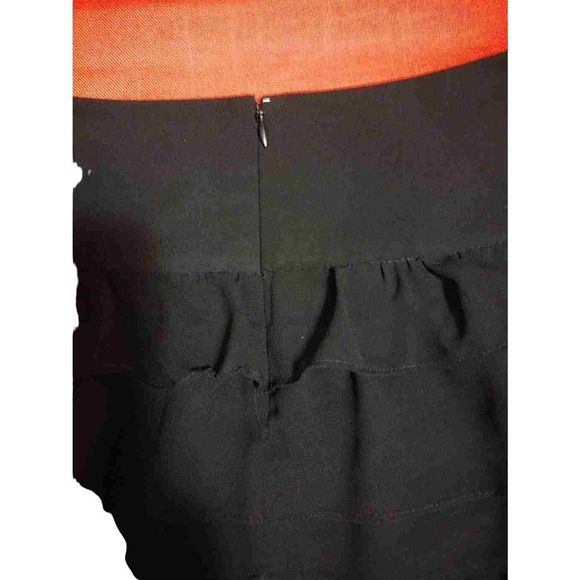 SOLD- Express Tiered Mini Skirt - Picture 3 of 9